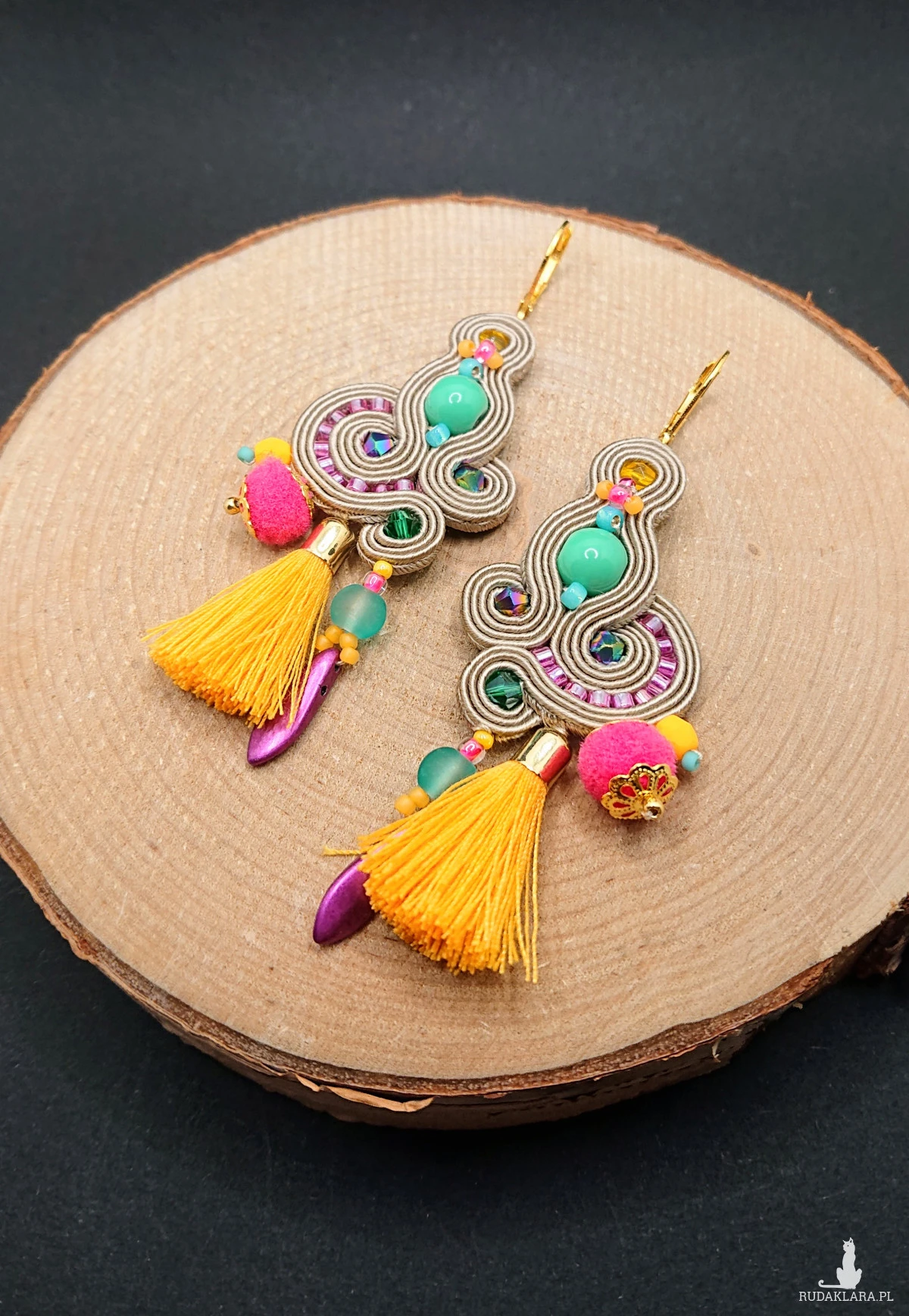 BEŻOWO-KOLOROWE KOLCZYKI SUTASZ W STYLU BOHO 10